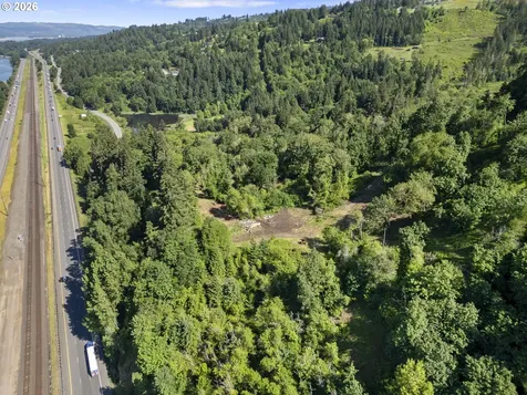 110 N Burke Road Woodland WA 98674