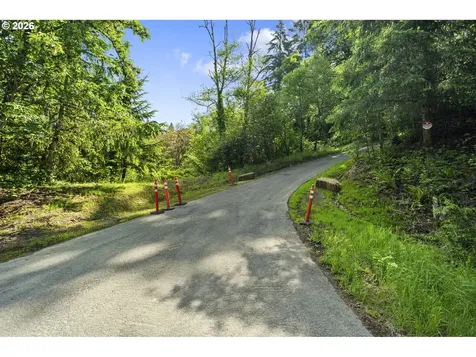 110 N Burke Road Woodland WA 98674