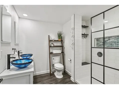 2342 E Lynnwood Drive Longview WA 98632
