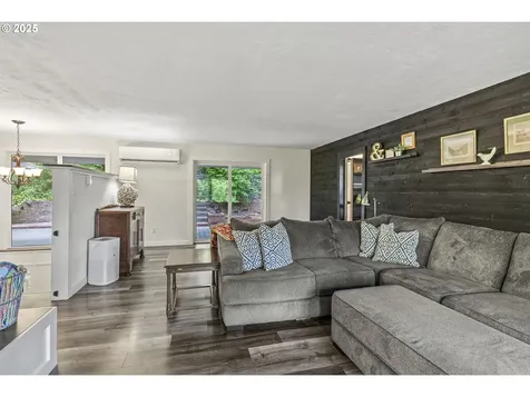 2342 E Lynnwood Drive Longview WA 98632