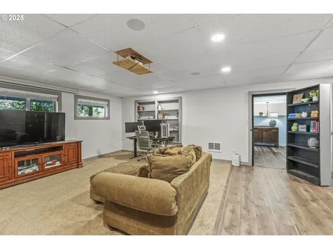 2342 E Lynnwood Drive Longview WA 98632