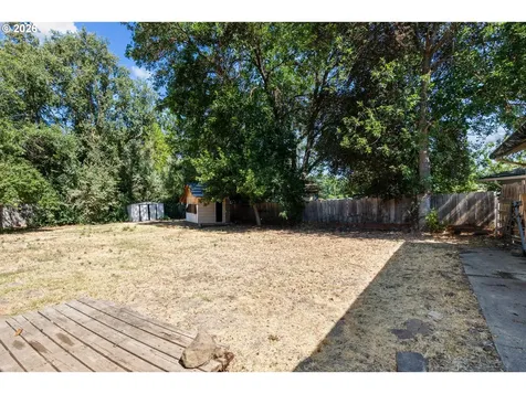 130 Sharon Drive Phoenix OR 97535