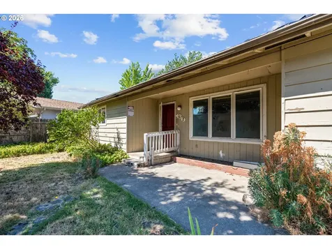 130 Sharon Drive Phoenix OR 97535