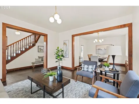4929 NE 14th Place Portland OR 97211