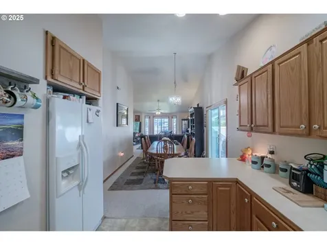 772 Horseback Court NE Salem OR 97301