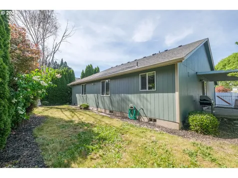 772 Horseback Court NE Salem OR 97301