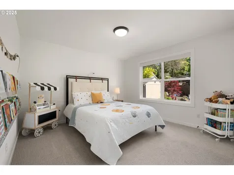 6810 SW 54th Avenue Portland OR 97219