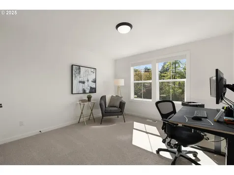 6810 SW 54th Avenue Portland OR 97219