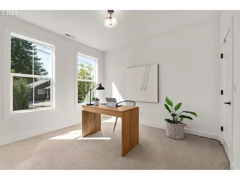 6810 SW 54th Avenue Portland OR 97219