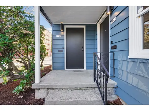 2938 SE Washington Street Portland OR 97214