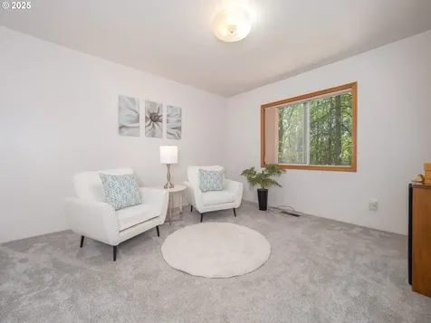27701 SW Strawberry Hill Drive Hillsboro OR 97123