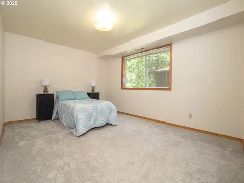 27701 SW Strawberry Hill Drive Hillsboro OR 97123