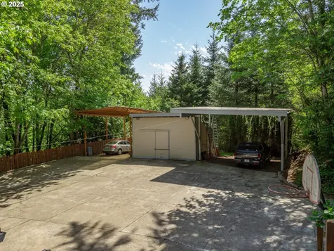 27701 SW Strawberry Hill Drive Hillsboro OR 97123