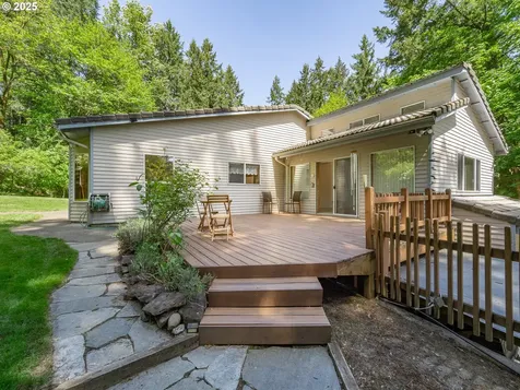 27701 SW Strawberry Hill Drive Hillsboro OR 97123