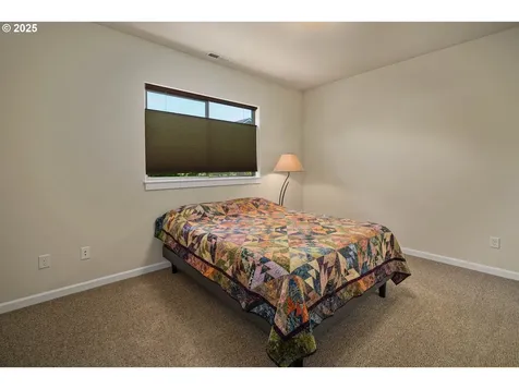 704 SE Lynchet Lane Dallas OR 97338