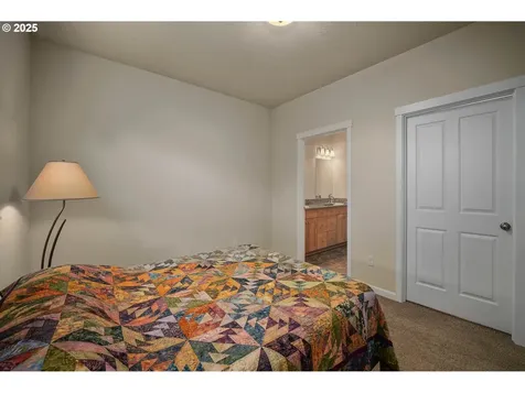 704 SE Lynchet Lane Dallas OR 97338
