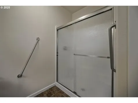 704 SE Lynchet Lane Dallas OR 97338
