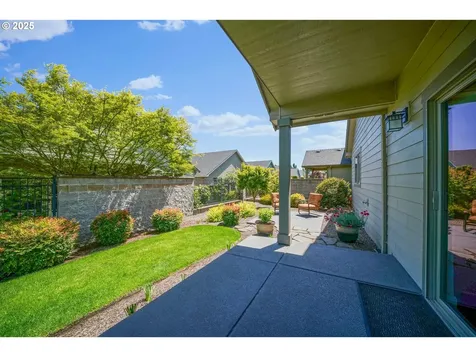 704 SE Lynchet Lane Dallas OR 97338