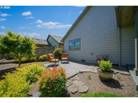 704 SE Lynchet Lane Dallas OR 97338