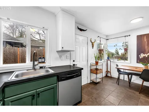 800 W 39th Street Vancouver WA 98660