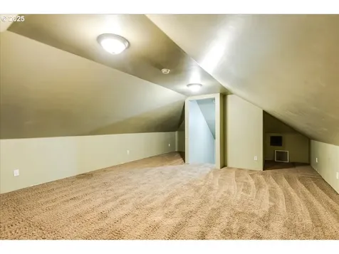 207 S Swiegle Avenue Molalla OR 97038