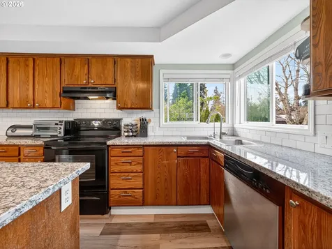 12706 NE 39th Street Vancouver WA 98682