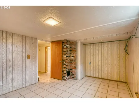 1716 SE Court Avenue Pendleton OR 97801
