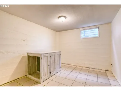 1716 SE Court Avenue Pendleton OR 97801