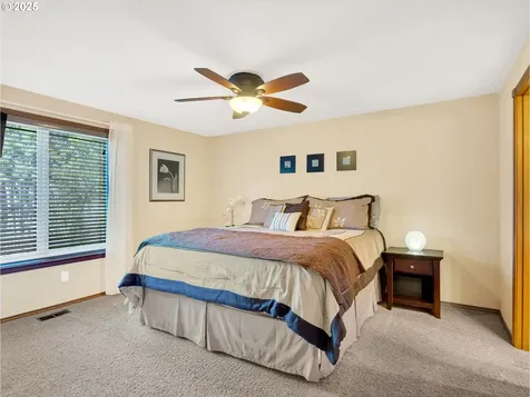 1125 NW Bella Vista Place Gresham OR 97030