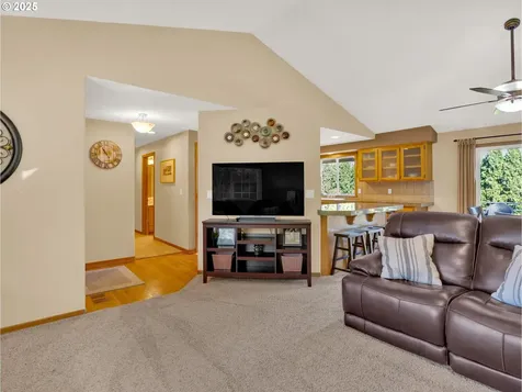 1125 NW Bella Vista Place Gresham OR 97030