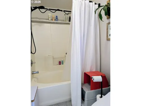 5400 Meeker Drive Kalama WA 98625