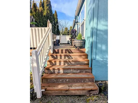 5400 Meeker Drive Kalama WA 98625