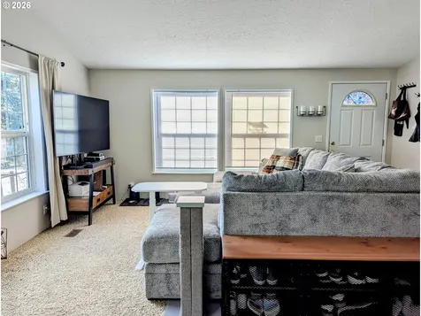 5400 Meeker Drive Kalama WA 98625