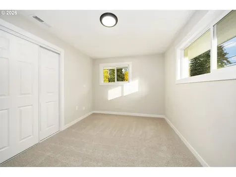 13949 NE San Rafael Street Portland OR 97230