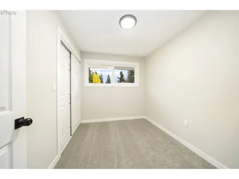 13949 NE San Rafael Street Portland OR 97230