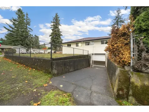 13949 NE San Rafael Street Portland OR 97230