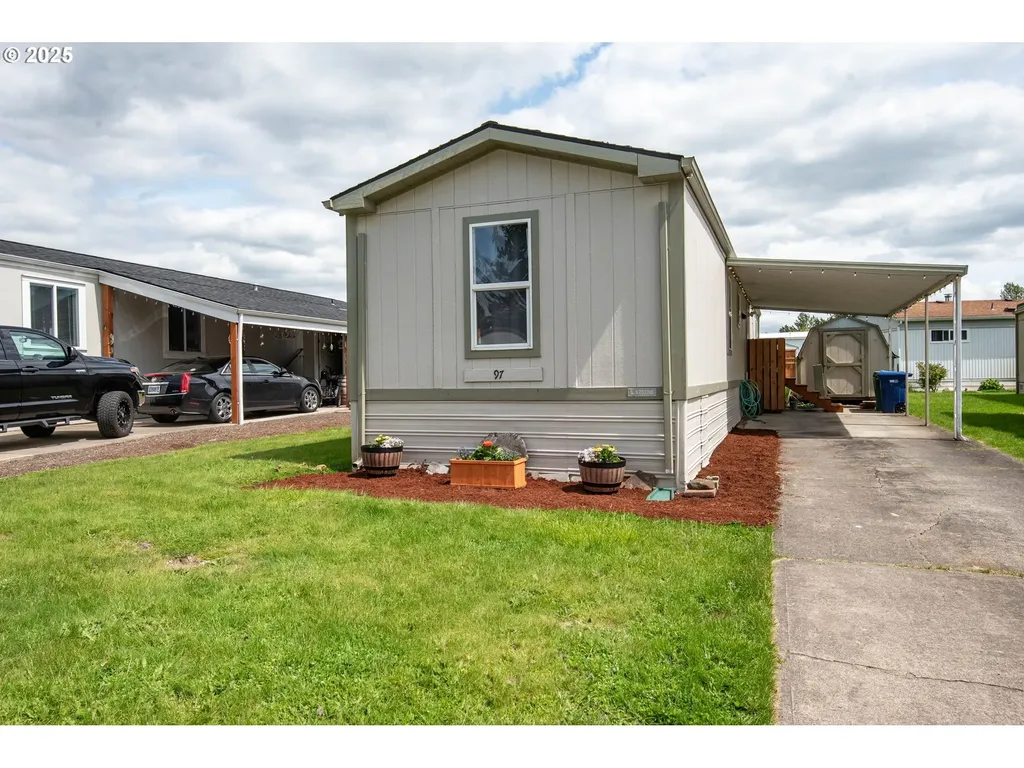 13900 SE Highway 212 Clackamas OR 97015