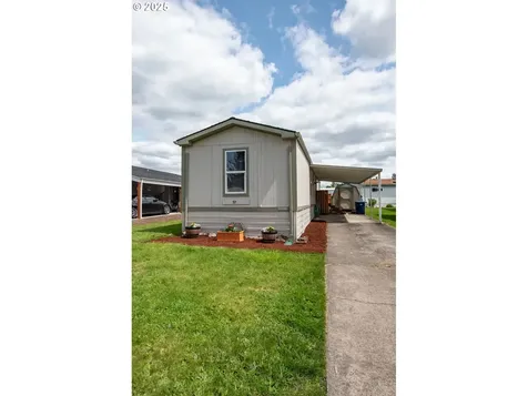 13900 SE Highway 212 Clackamas OR 97015