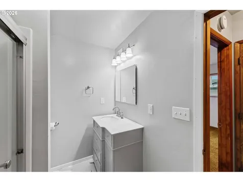 3123 Oak Street North Bend OR 97459
