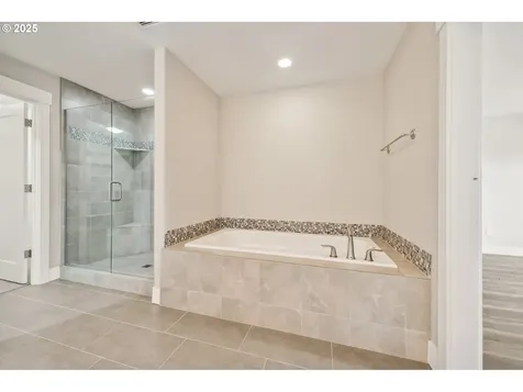 12412 NE 53rd Avenue Vancouver WA 98686