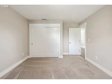 12412 NE 53rd Avenue Vancouver WA 98686