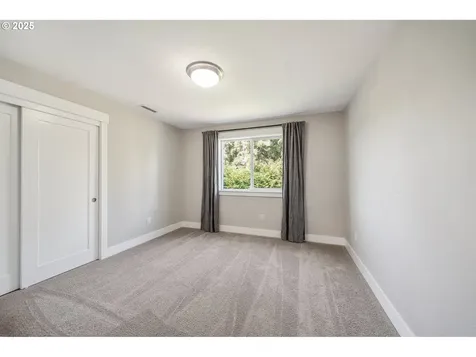 12412 NE 53rd Avenue Vancouver WA 98686
