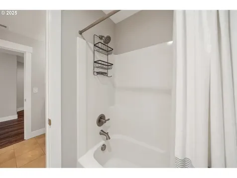 12412 NE 53rd Avenue Vancouver WA 98686