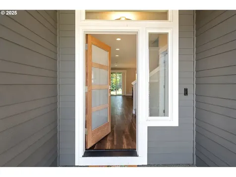 12412 NE 53rd Avenue Vancouver WA 98686