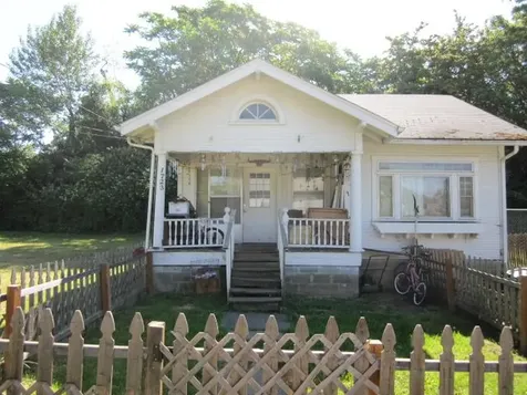 1725 SE Mill Street Roseburg OR 97470