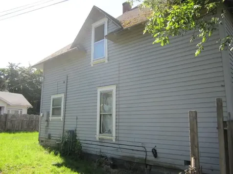 1725 SE Mill Street Roseburg OR 97470