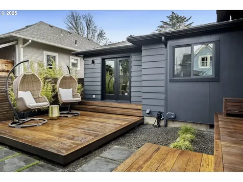 2243 SE 32nd Avenue Portland OR 97214
