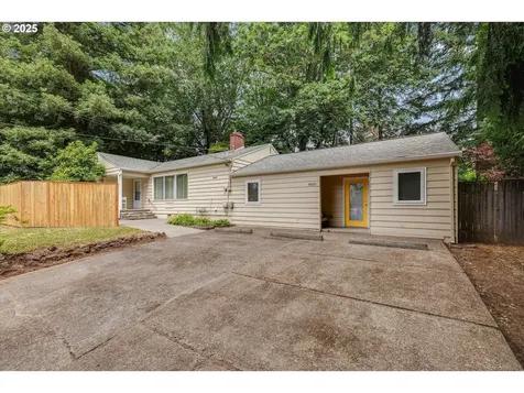 8805 SW Willow Lane Portland OR 97225