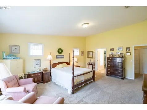 27835 Meridian Heights Loop Sweet Home OR 97386