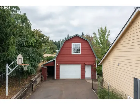 27835 Meridian Heights Loop Sweet Home OR 97386